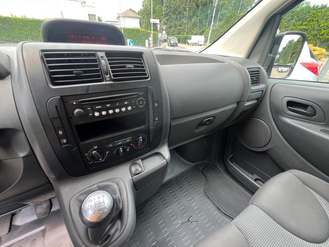 Citroen Jumpy 2.0HDI/94CV/Euro5B con FAP/3Posti e 5Porte/la portata 970KG/unico proprietario