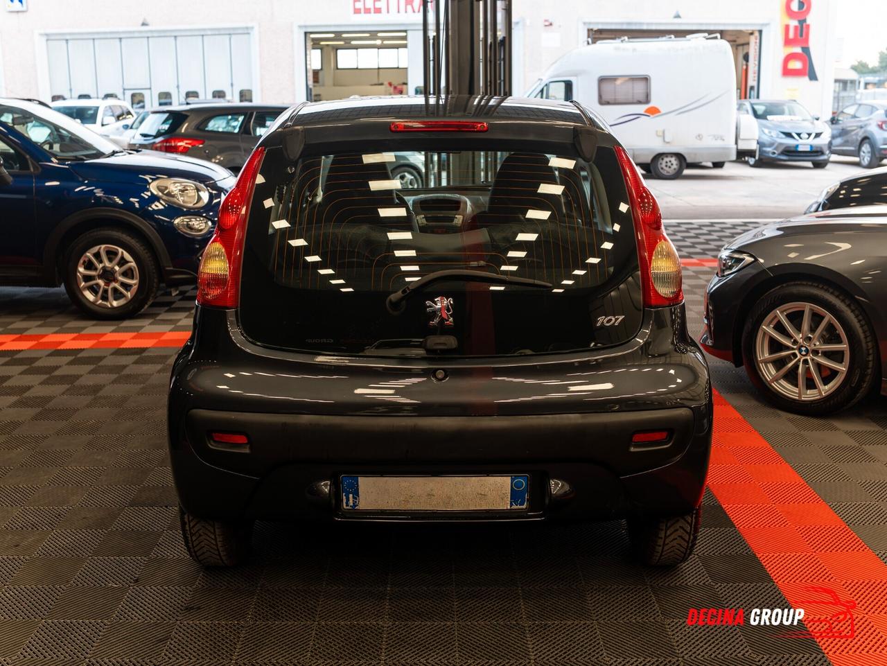 Peugeot 107 1.0 68 cv 3p. Desir