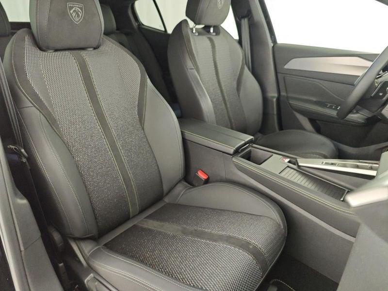 Peugeot 408 Hybrid 145 e-DCS6 GT