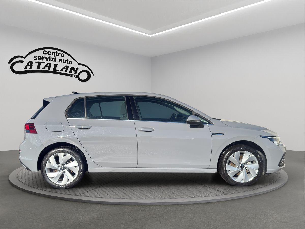 VOLKSWAGEN - Golf - VIII 2020 2.0 tdi Style 115cv dsg