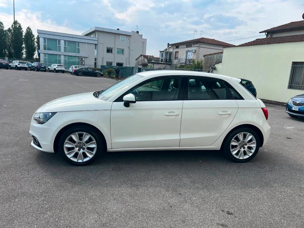 Audi A1 1.6 tdi Ambition 90cv
