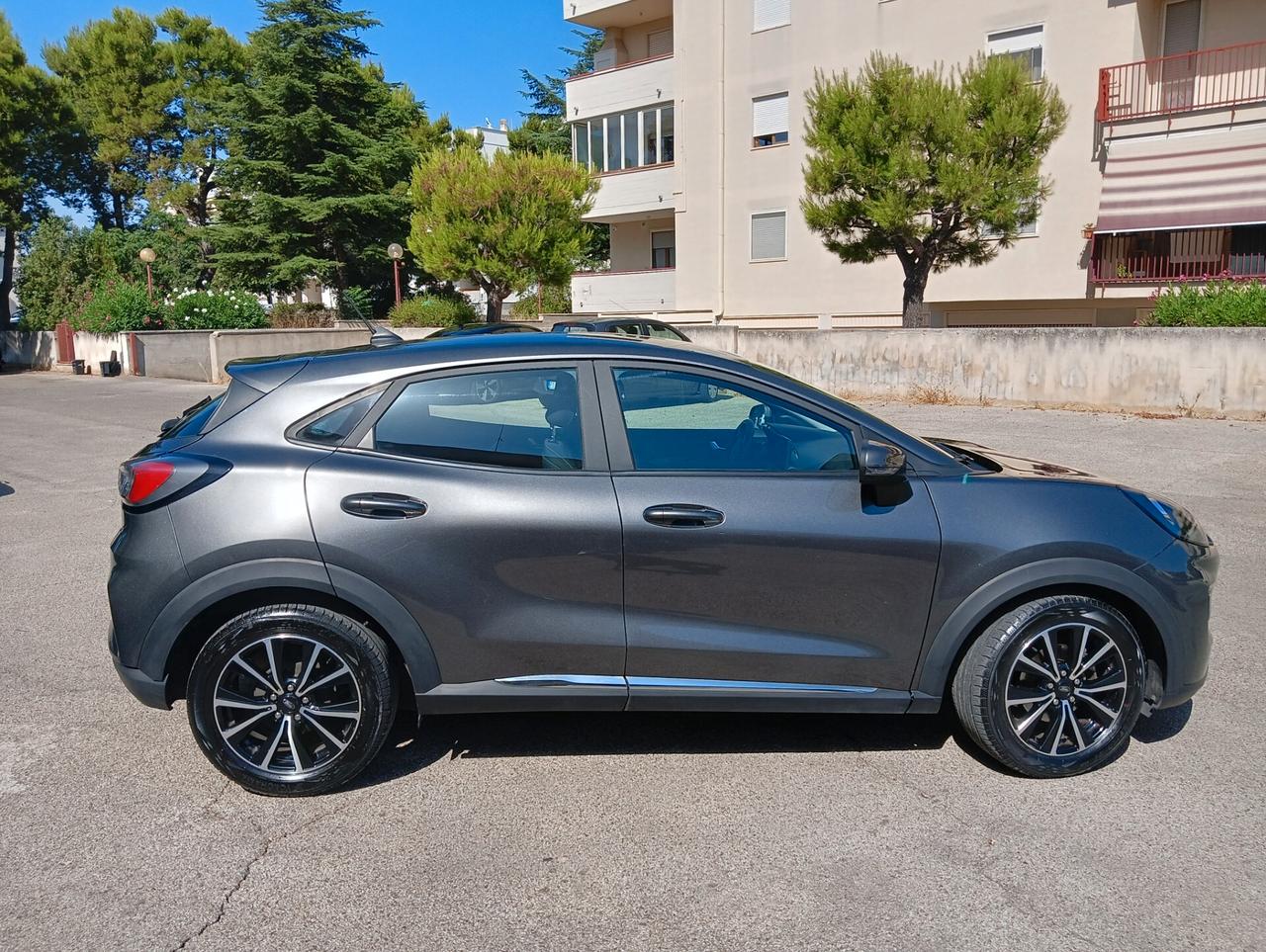 Ford Puma 1.0 EcoBoost Hybrid 125 CV S&S Titanium