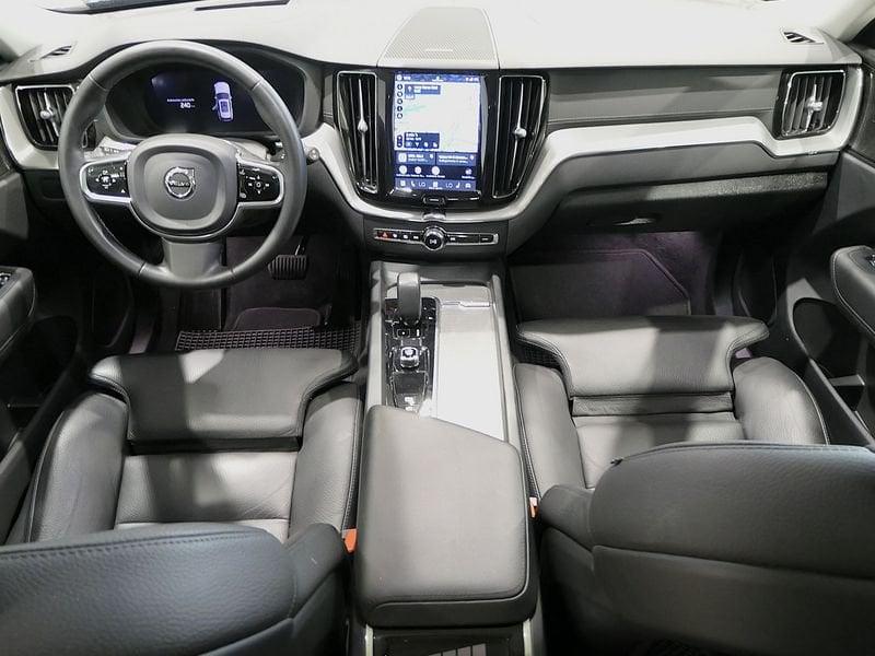 Volvo XC60 XC60 2.0 b4 Plus Dark awd auto