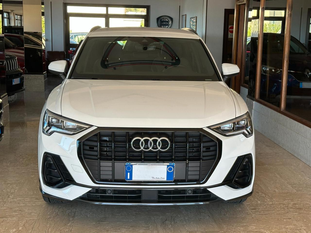 Audi Q3 35 2.0 TDI 150 cv. S Tronic LINE EDITION