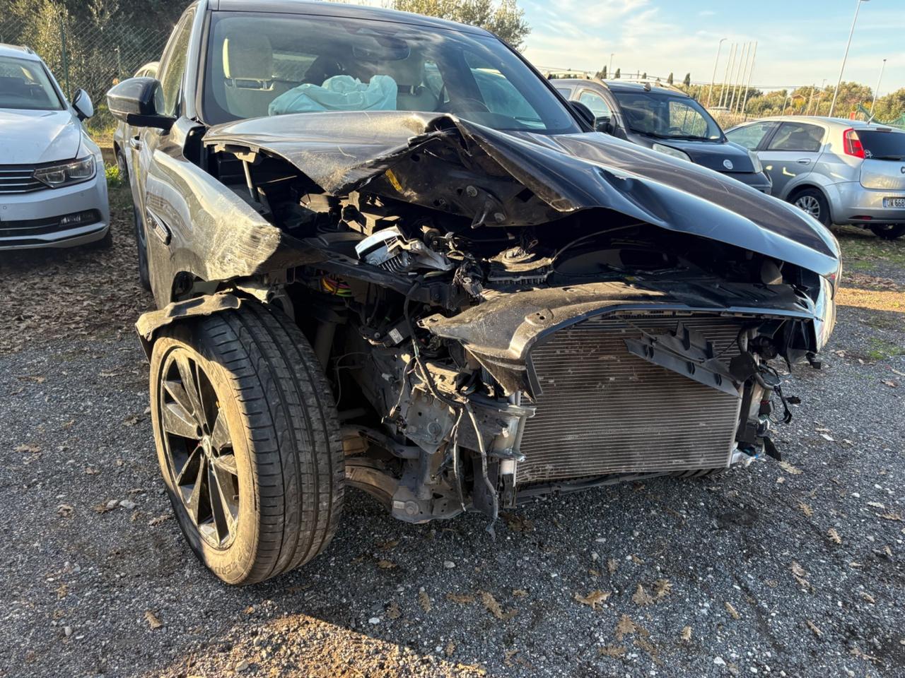 Jaguar F-Pace Incidentata