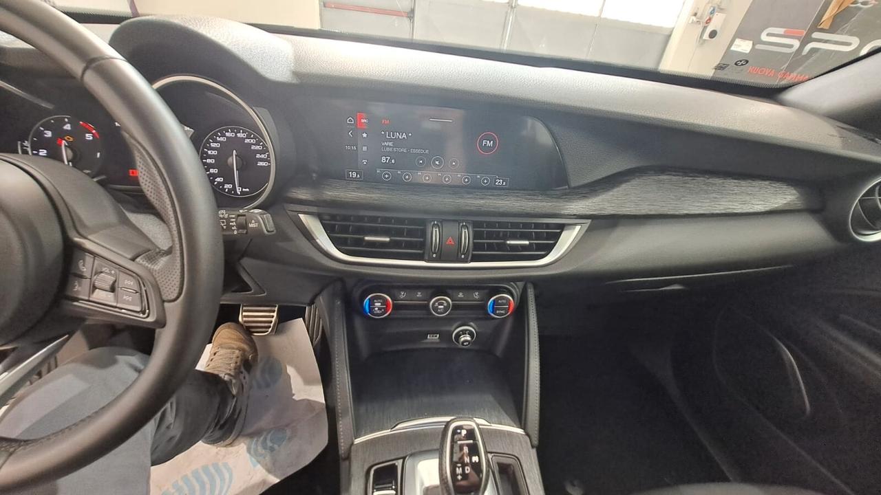 Alfa Romeo Stelvio 2.2 Turbodiesel 160 CV AT8 RWD Business