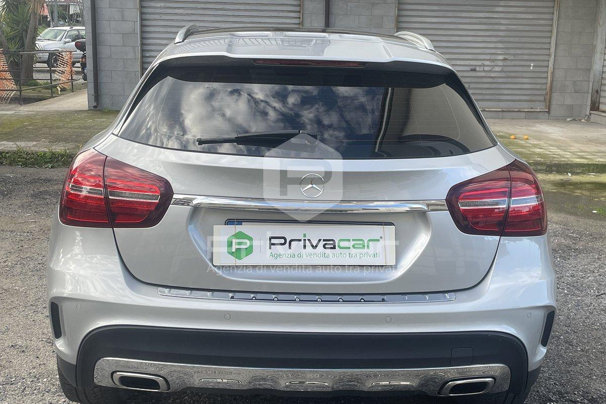 MERCEDES GLA 200 d Automatic 4Matic Premium