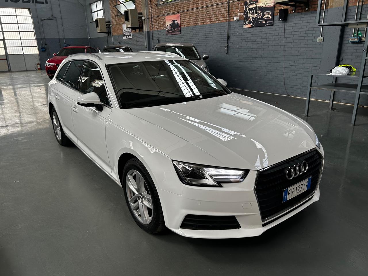 Audi A4 Avant 2.0 TDI 150 CV S tronic Business