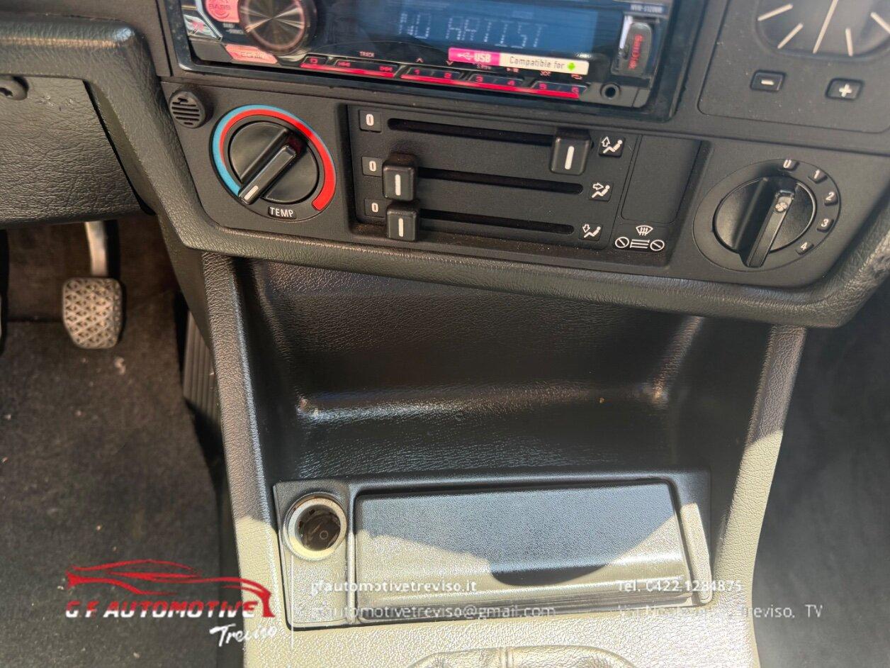 BMW 316 i 2p