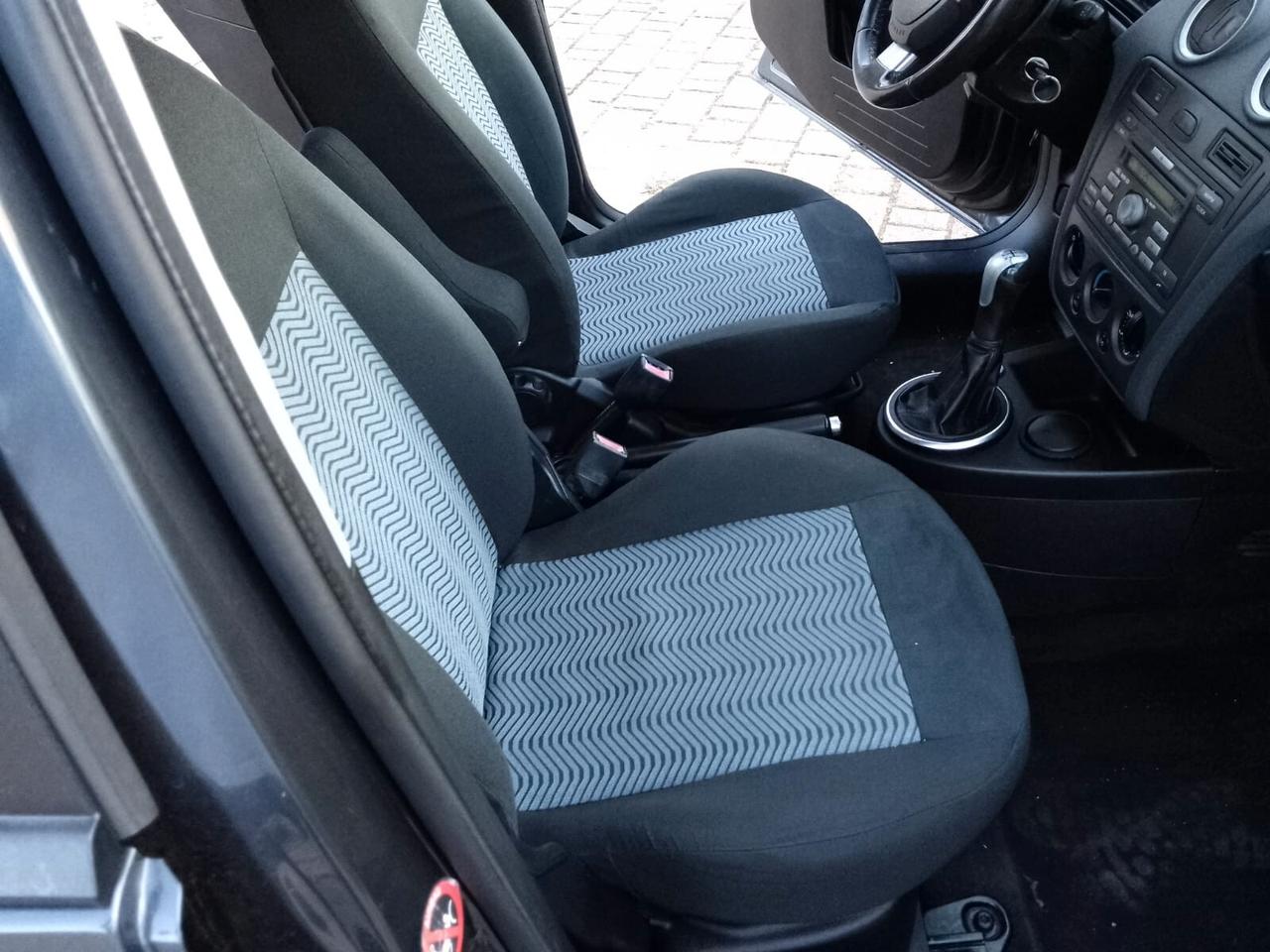 Ford Fusion 1.4 TDCi 5p. Collection