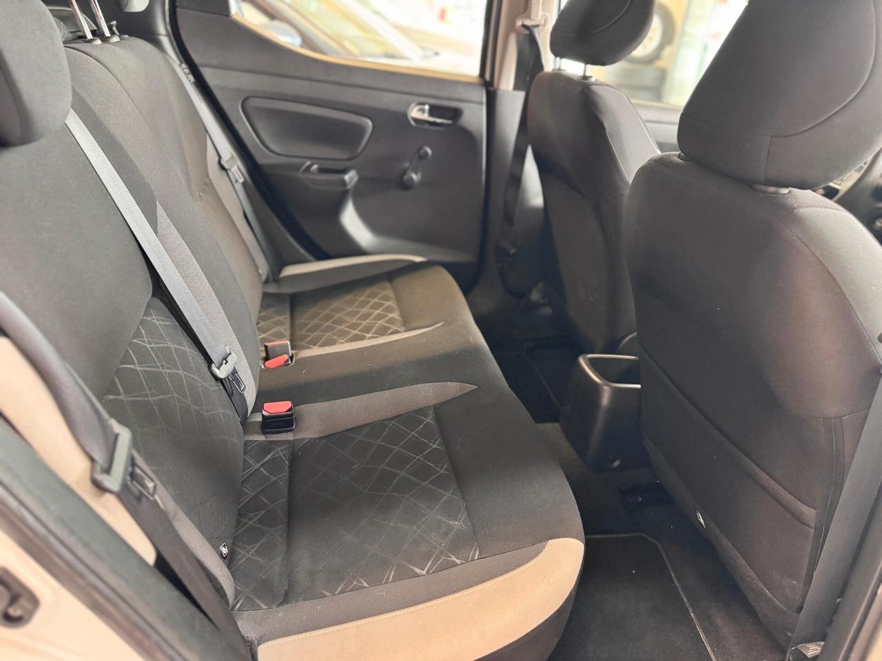 Nissan Micra 1.0L 12V 5 porte Business