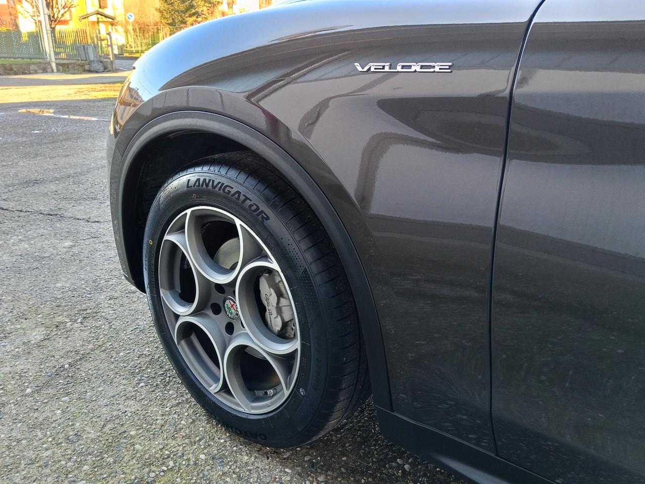 Alfa Romeo Stelvio 2.2 Turbodiesel 160 CV AT8 RWD Business