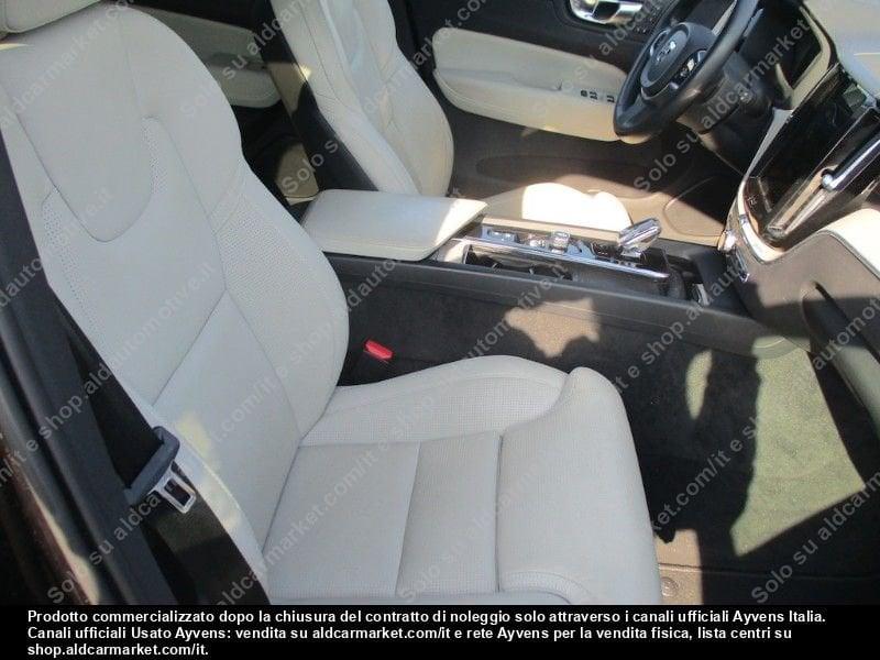 Volvo XC60 T6 Plug-In AWD Recharge Inscription