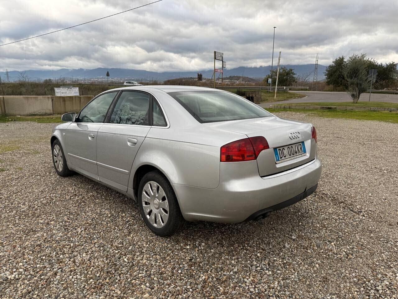 Audi A4 Berlina 1.9diesel 115cv