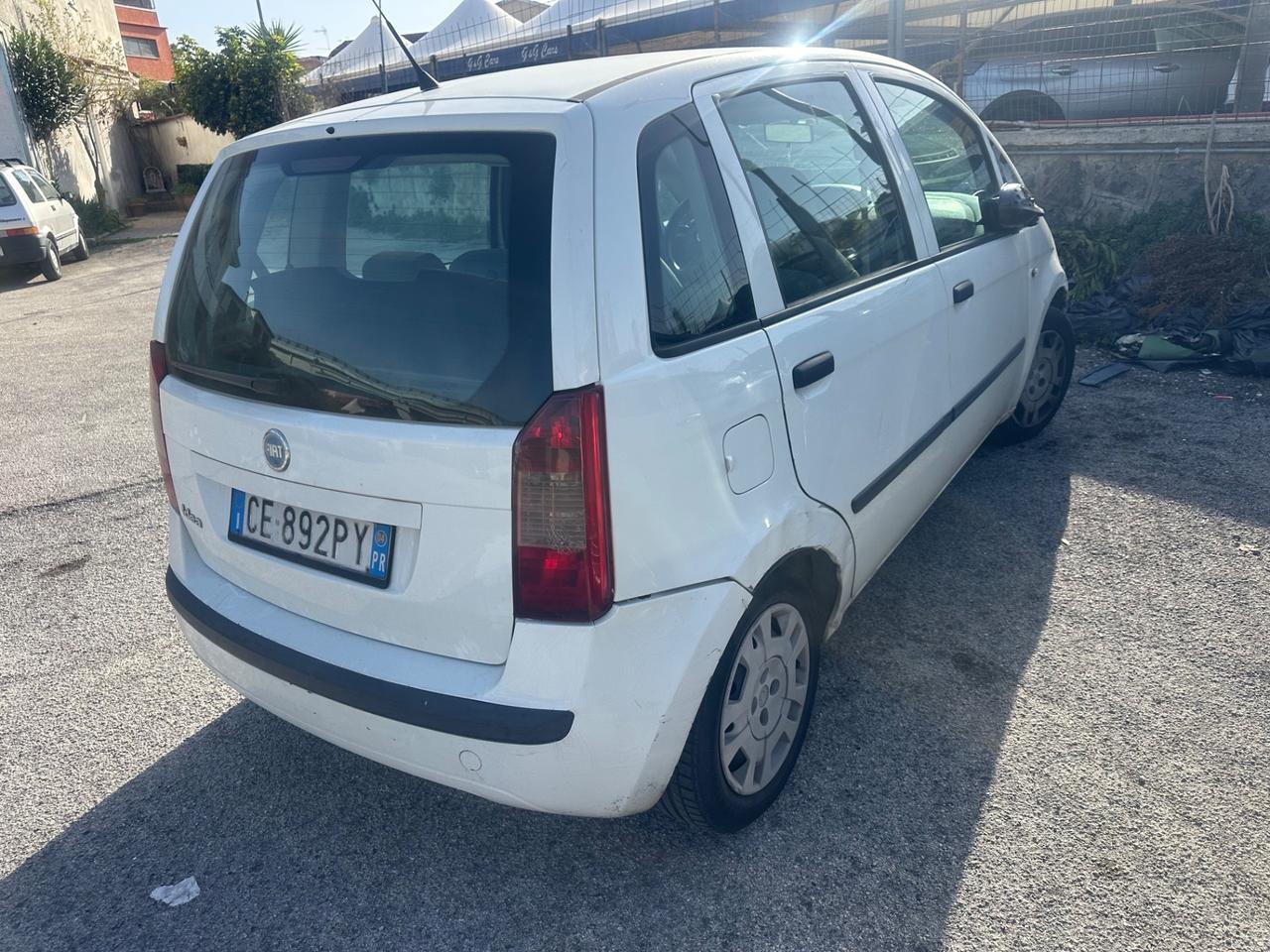 Fiat Idea 1.4 16V Active/GPL LANDIRENZO