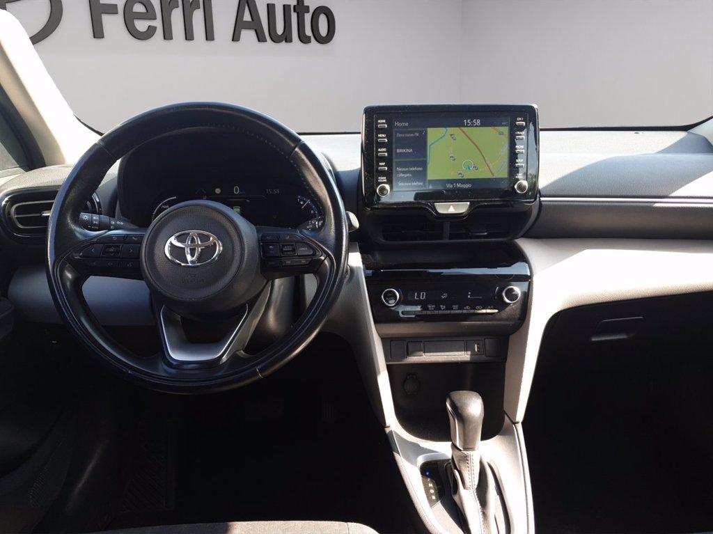 TOYOTA Yaris cross 1.5h business fwd 116cv e-cvt del 2022