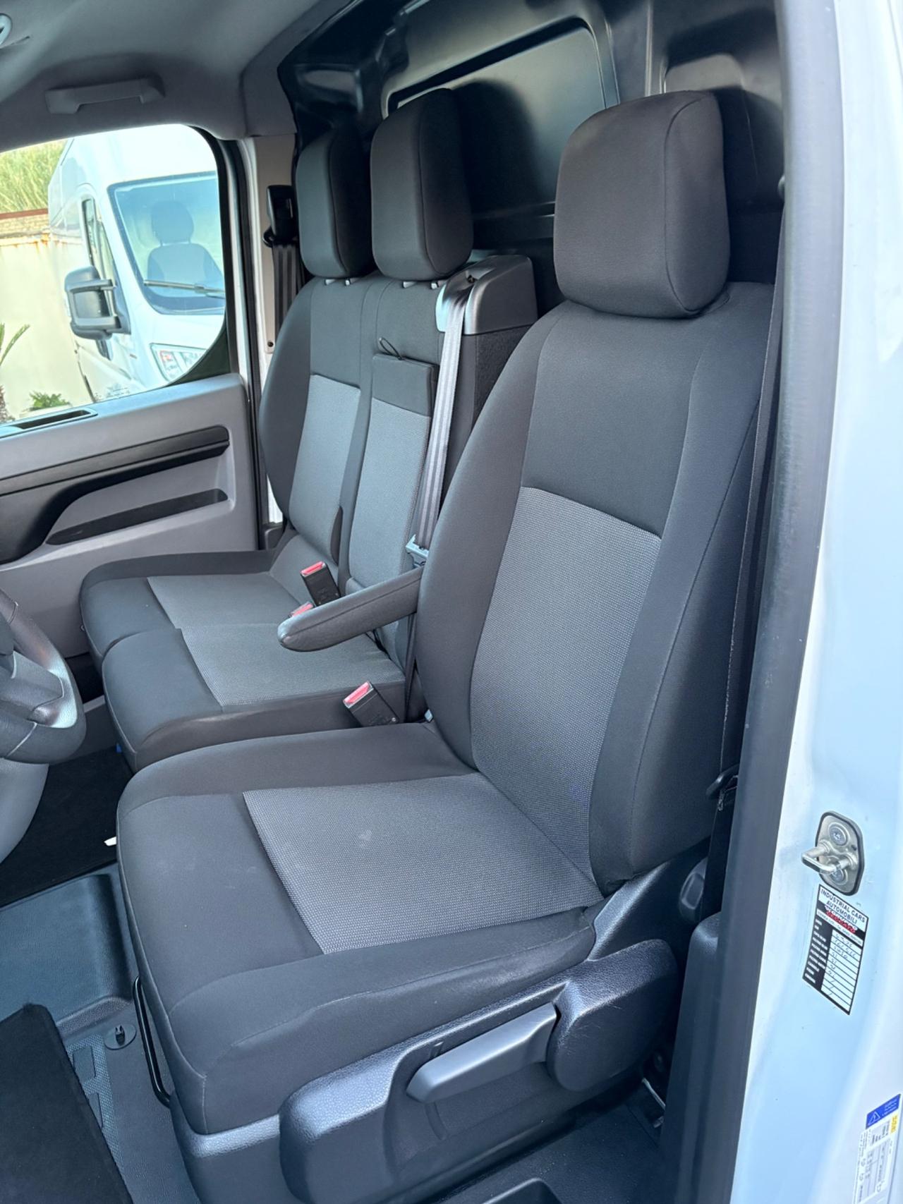 Fiat Scudo 1.5cc 120 CV PL-TN Lounge
