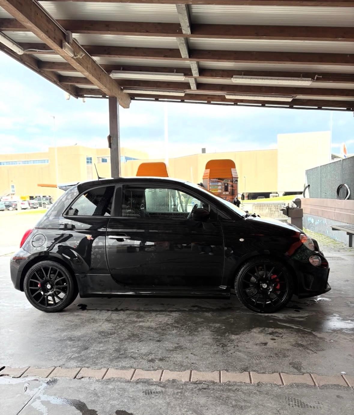 Abarth 595 1.4 Turbo T-Jet 160 CV Pista