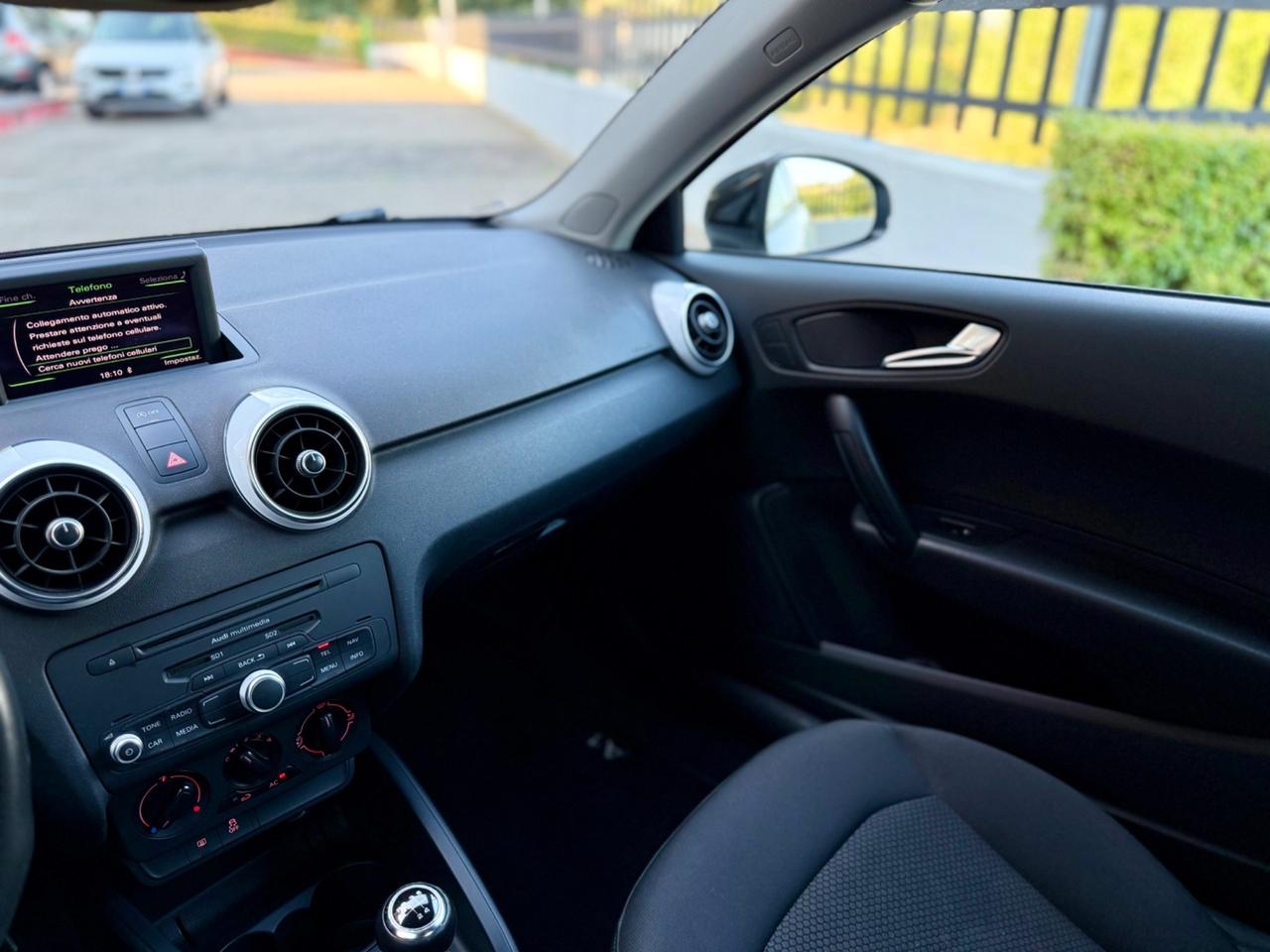 Audi A1 1.6 TDI S line edition plus Neopatentati