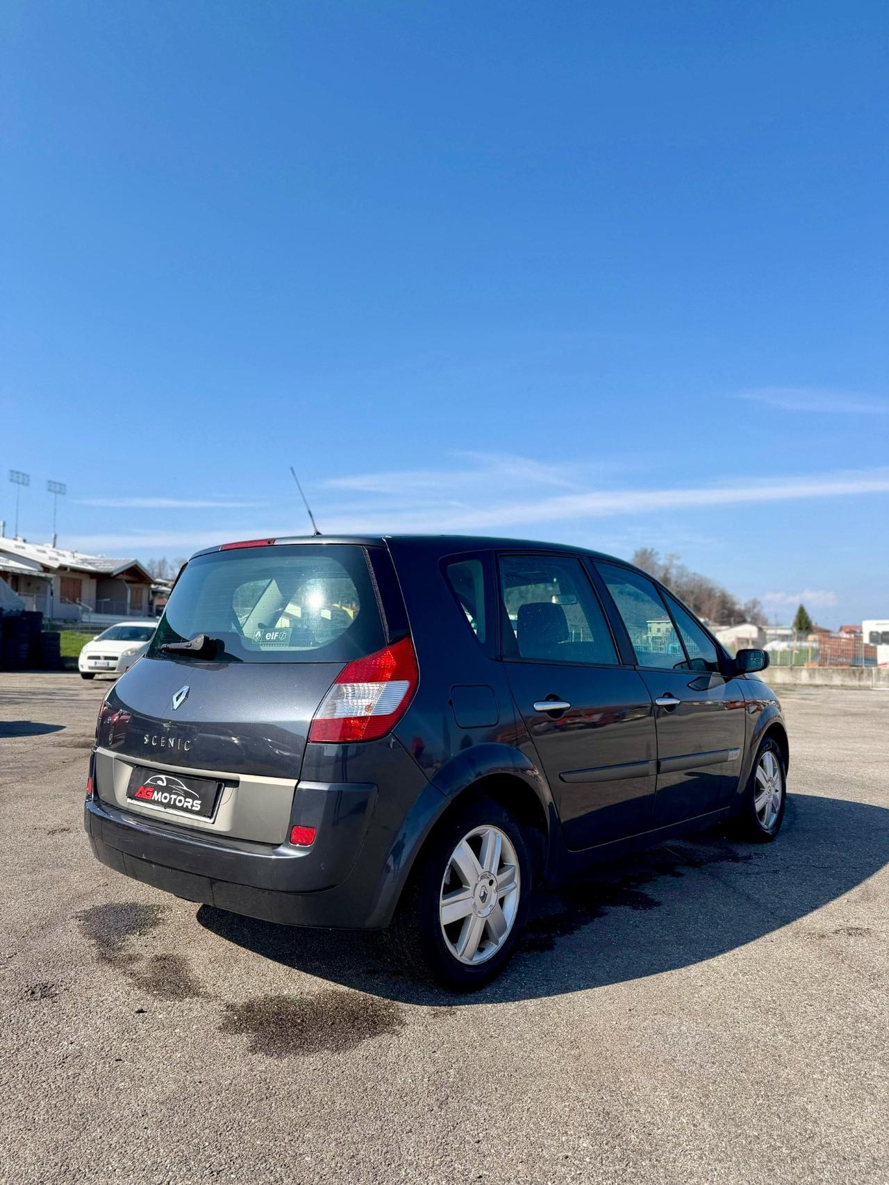 Renault Scenic Scénic 1.6 16V Luxe