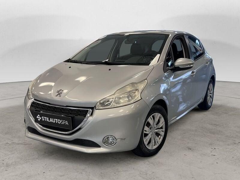 Peugeot 208 PureTech 82 5 porte Allure