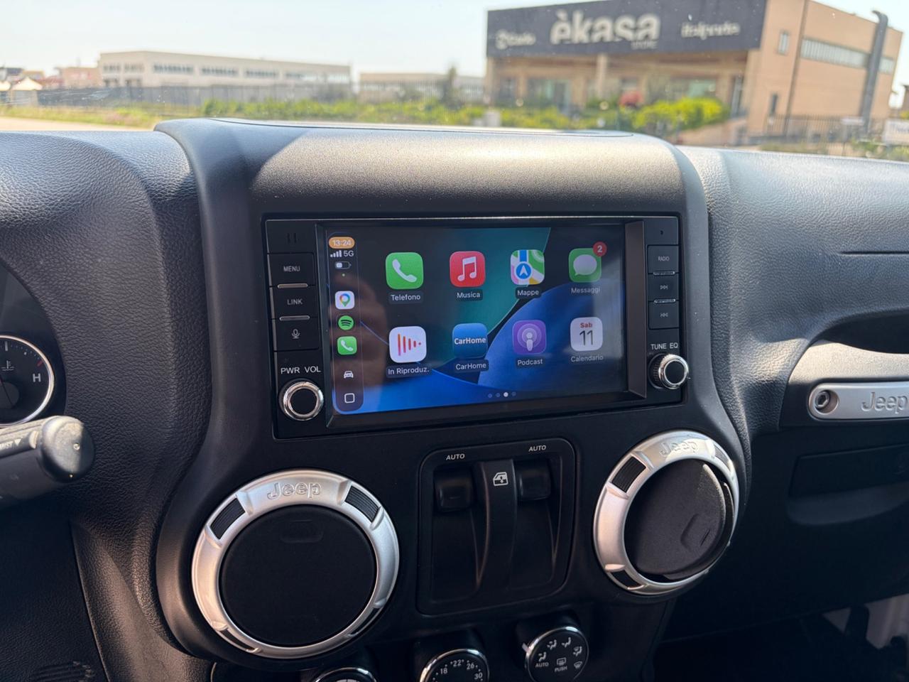 Jeep Wrangler Unlimited 2.8 CRD DPF Sahara Auto