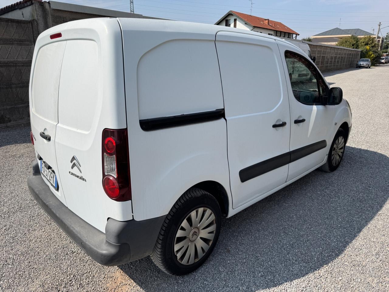 Citroen Berlingo 1.6 HDi 90 Van 3 posti Club L1