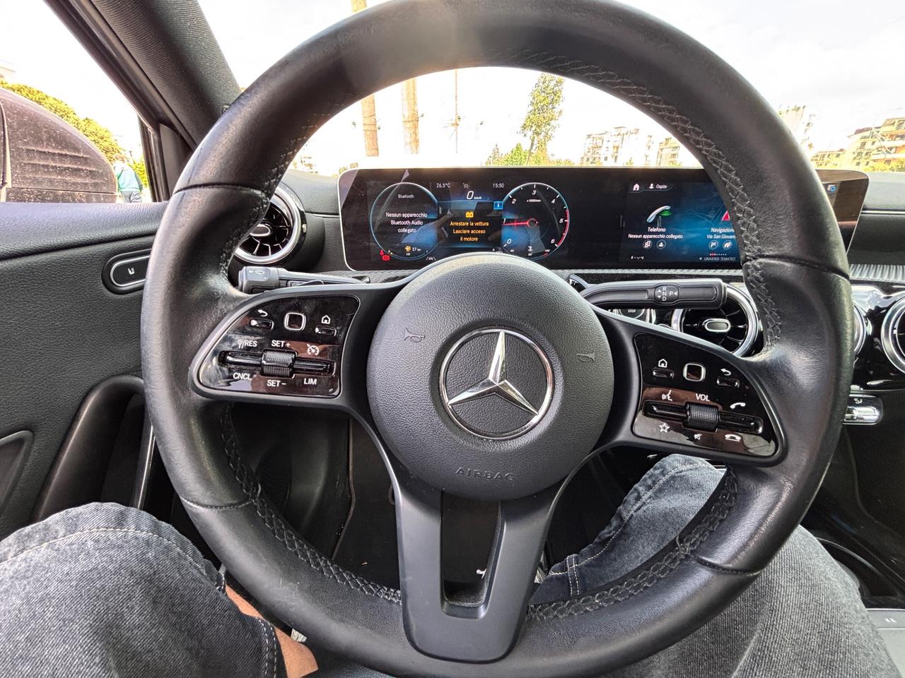 Mercedes-benz A 180 d Automatic Business