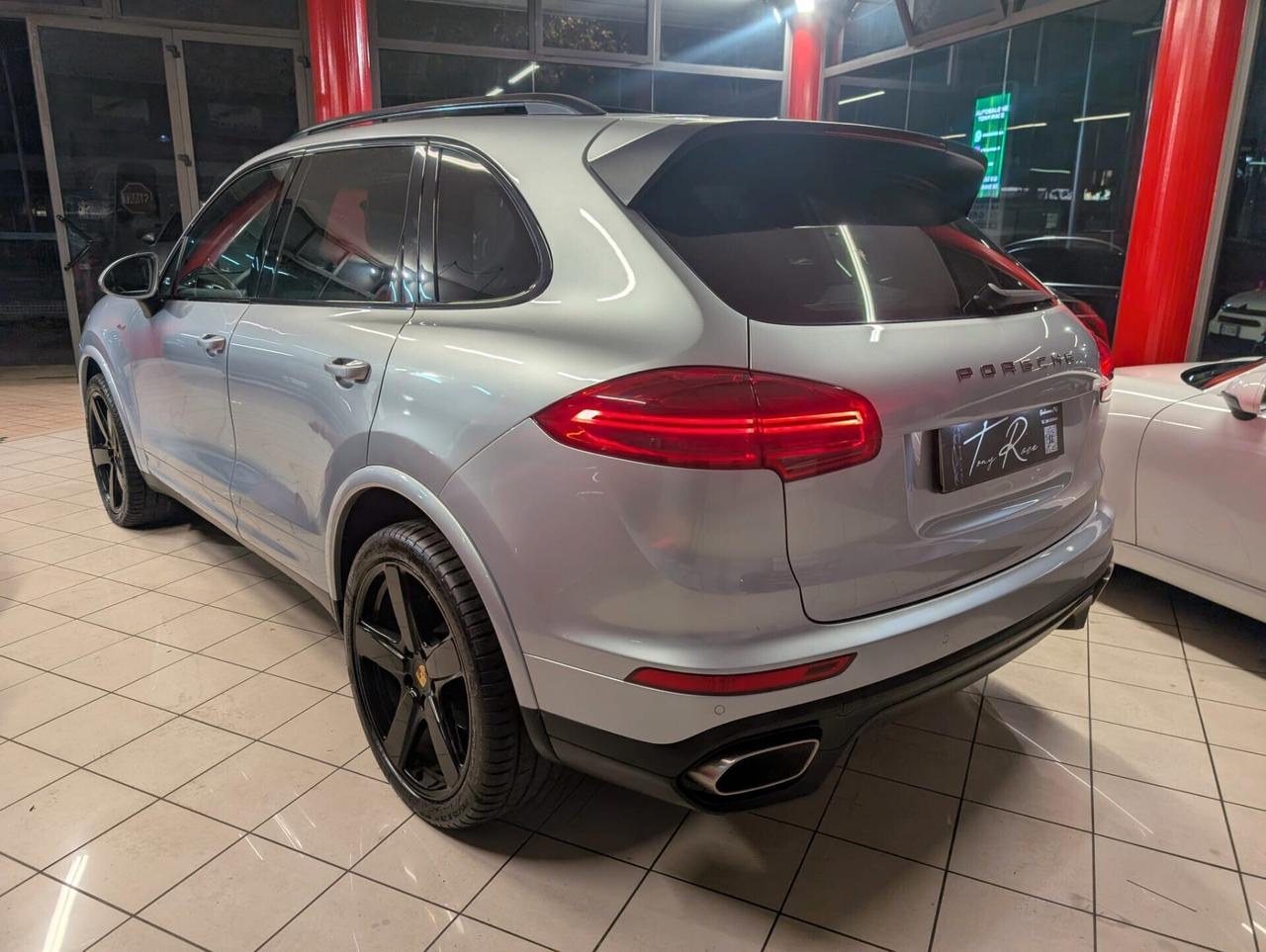 Porsche Cayenne 3.0 Diesel TETTO FINANZIABILE