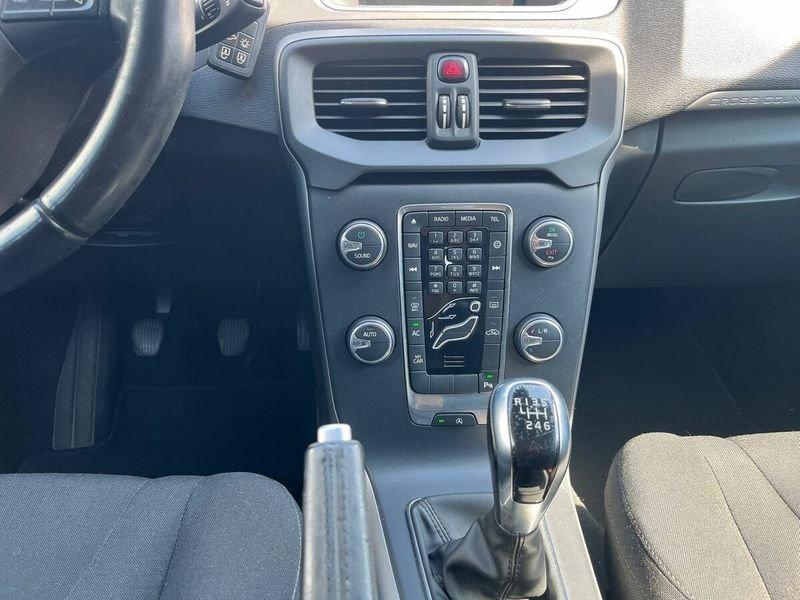 Volvo V40 Cross Country V40 Cross Country D2 1.6 Momentum