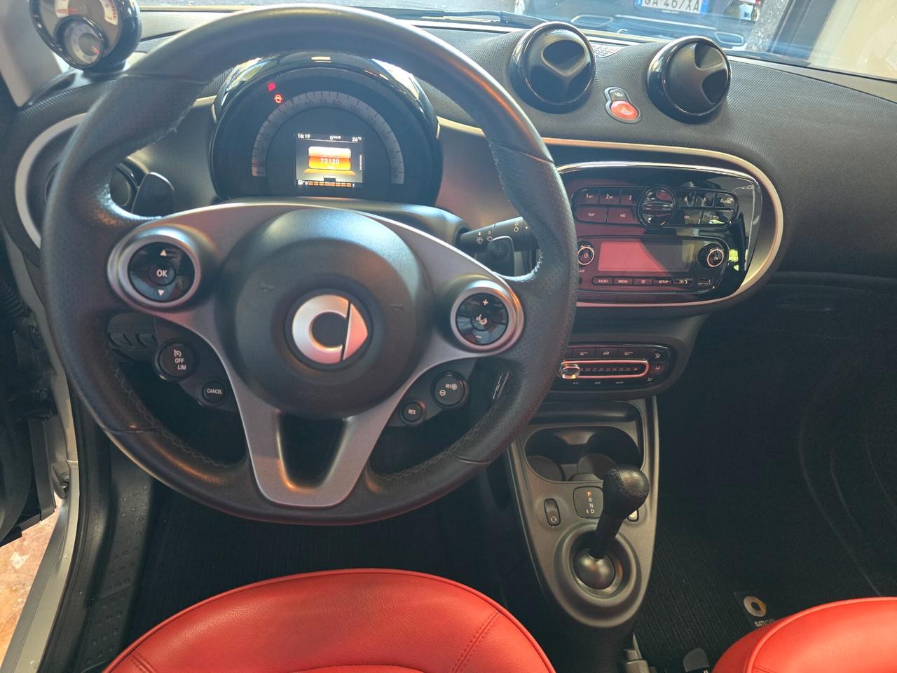 SMART FORTWO 1.0 71CV TWINAMIC SUPERPASSION CABRIO ARGENTO MET PELLE CARTIER COME NUOVA FATTURABILE IVA ESPOSTA OK NEOPATENTATI