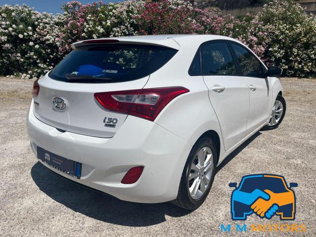 HYUNDAI i30 1.6 CRDi 5p. Comfort