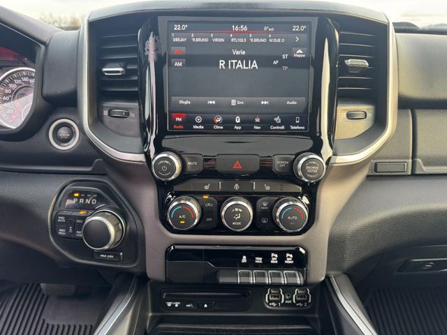 DODGE RAM 4x4 5.7 HEMI - TOTAL BLACK - MONSTER VERSION