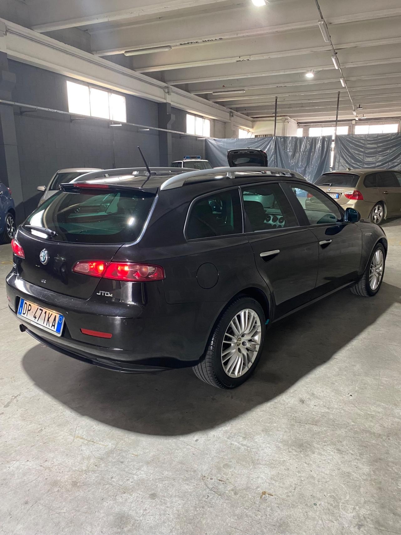 Alfa Romeo 159 1.9 JTDm 16V Sportwagon 156km