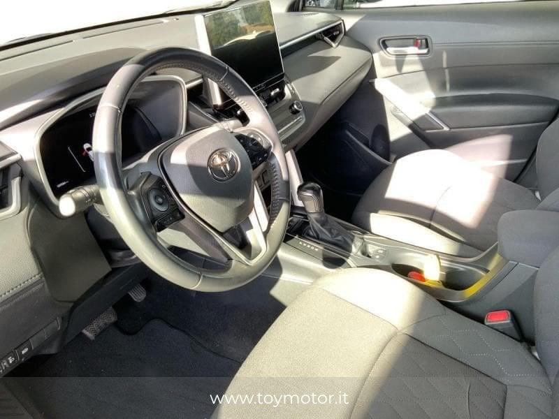 Toyota Corolla Cross 2.0 Hybrid 197 CV E-CVT Trend