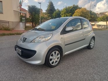Peugeot 107 1.4 HDi 3p. Plaisir