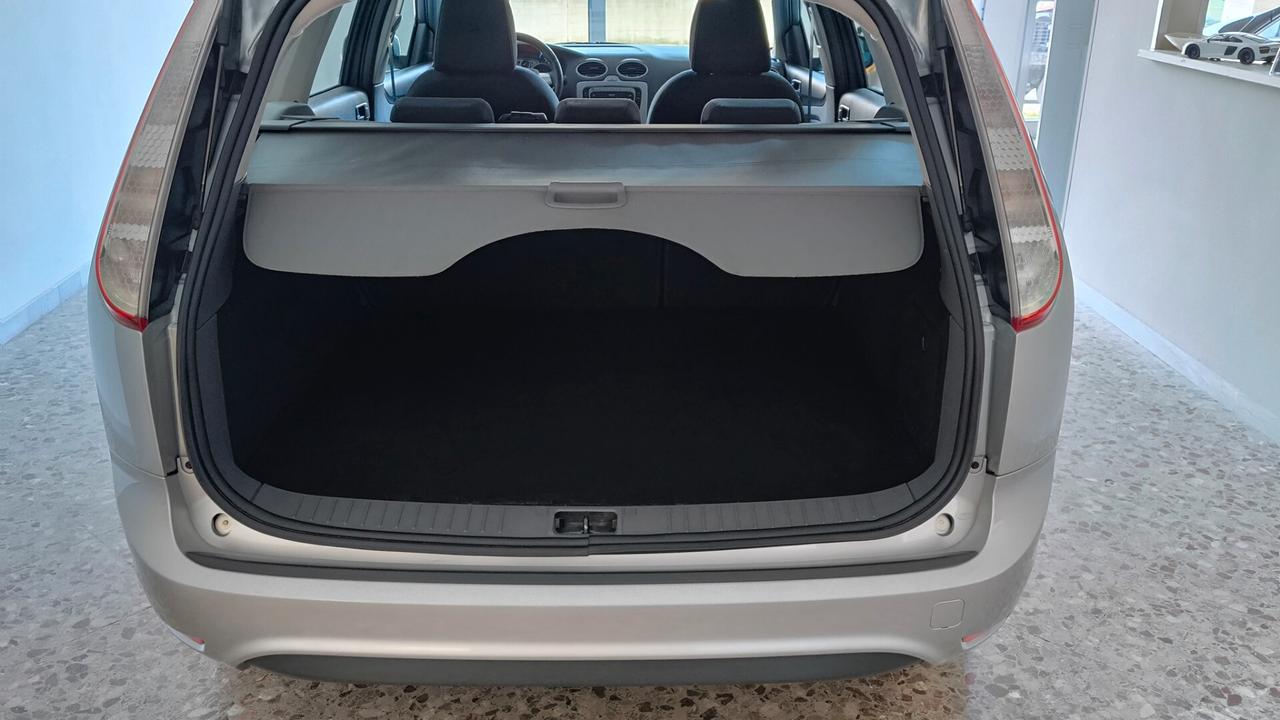 Ford Focus 1.6 (100CV) SW Titanium