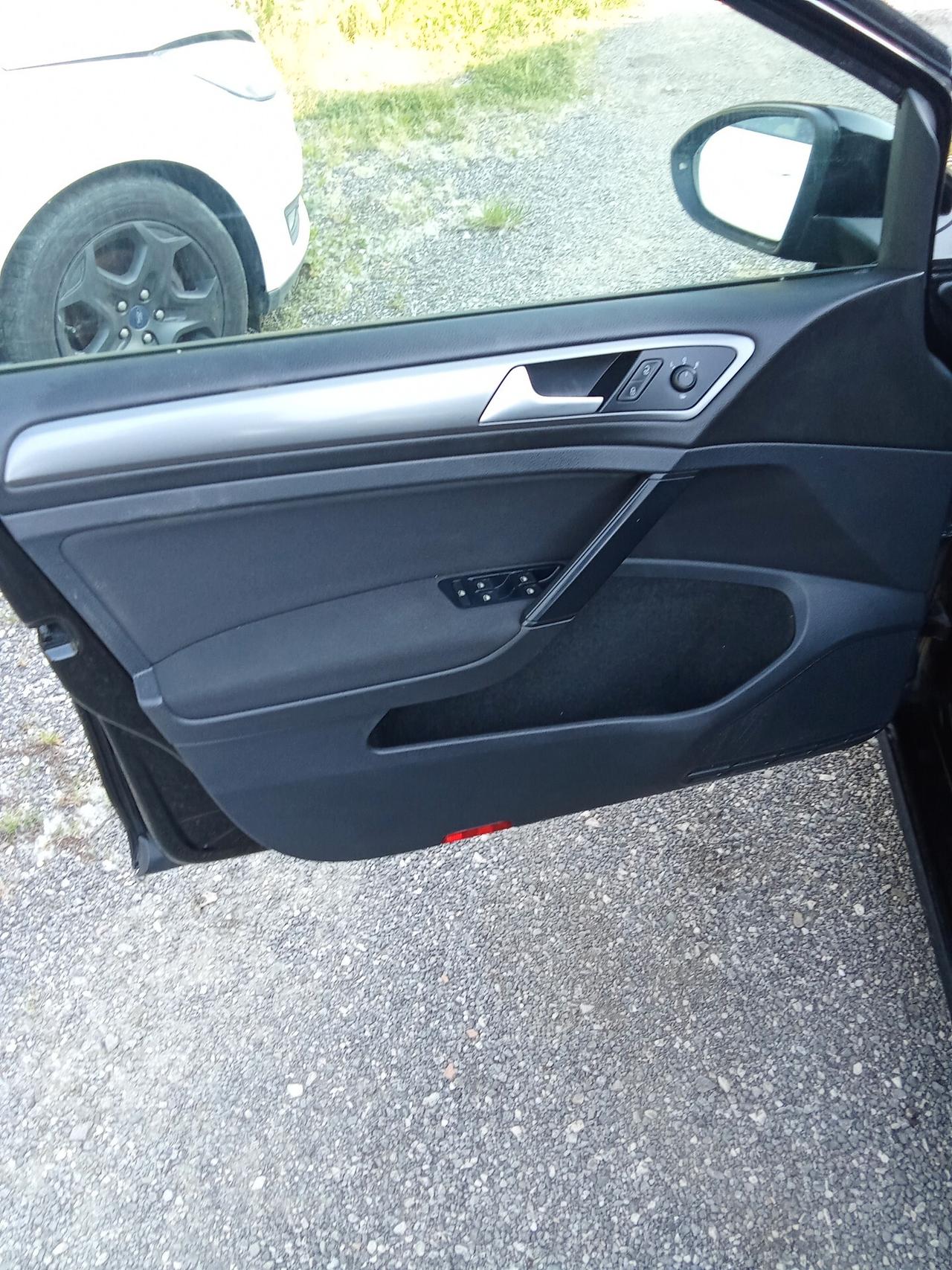 Volkswagen Golf 1.4 Tgi metano fine 015