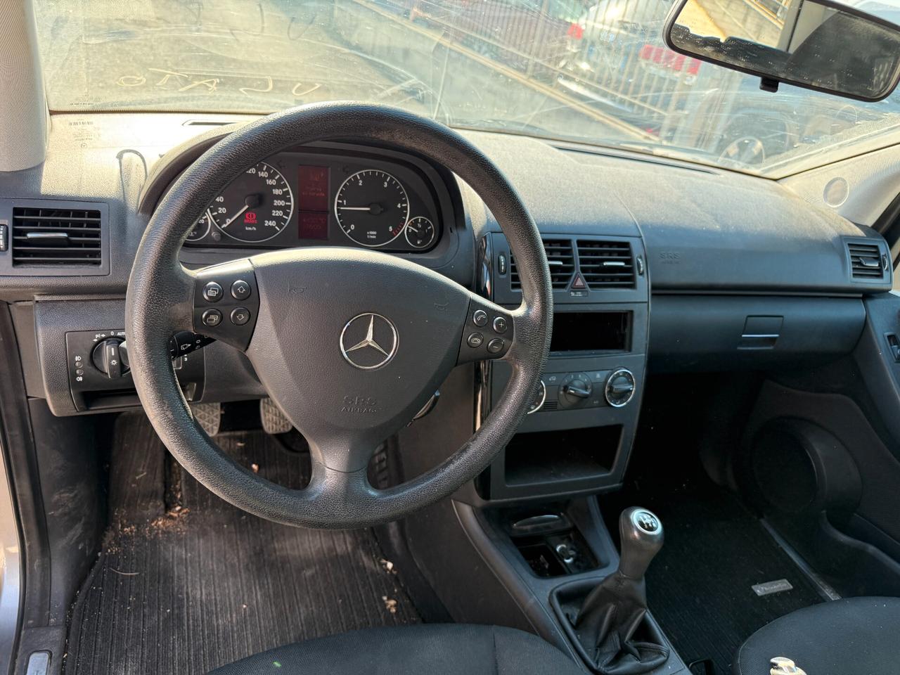 MERCEDES CLASSE A-160 2011 2.0 DIESEL *AIRB OK