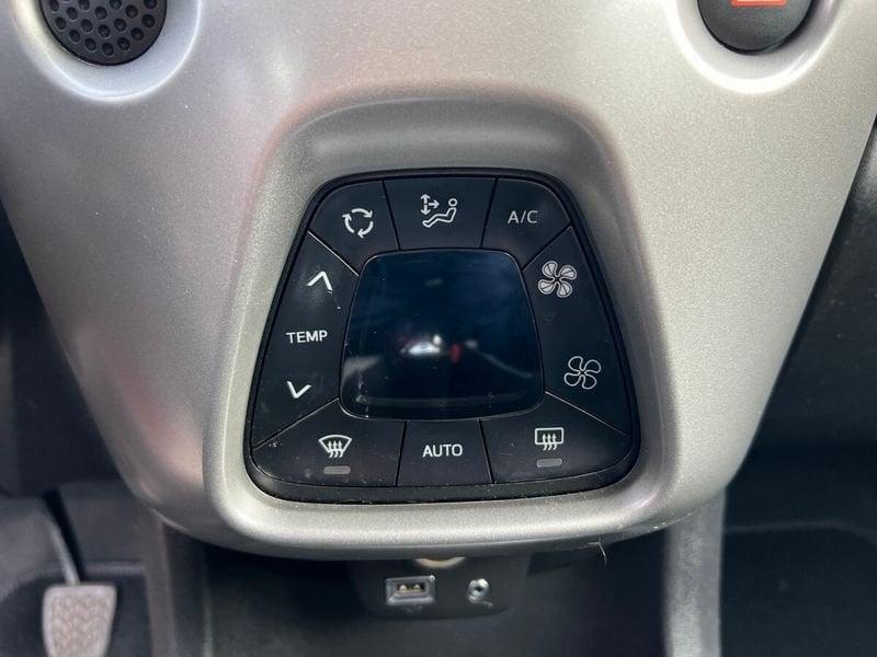 Toyota Aygo Aygo 1.0 VVT-i 69 CV 3 porte x-cool