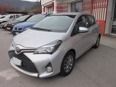 Toyota Yaris 1.0 5 porte Lounge NEOPATENTATI UNICO PROPRIETARIO