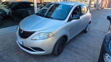 Lancia Ypsilon 1.3 MJT 16V 95 CV 5 porte S&S Silver