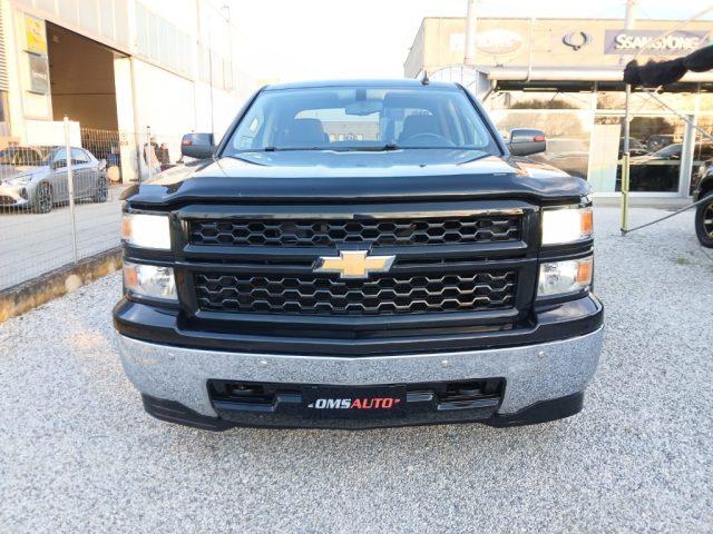 CHEVROLET Silverado LT 5.3 L V8 EcoTec3
