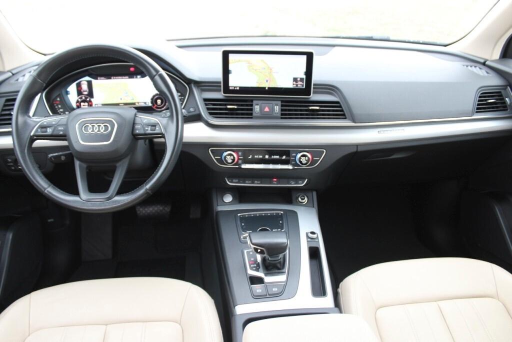 AUDI Q5 2.0 TDI s-tronic *Quadro digitale *Pelle