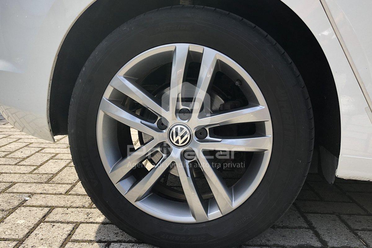 VOLKSWAGEN Touran 2.0 TDI 150 CV SCR Business BlueMotion Technology