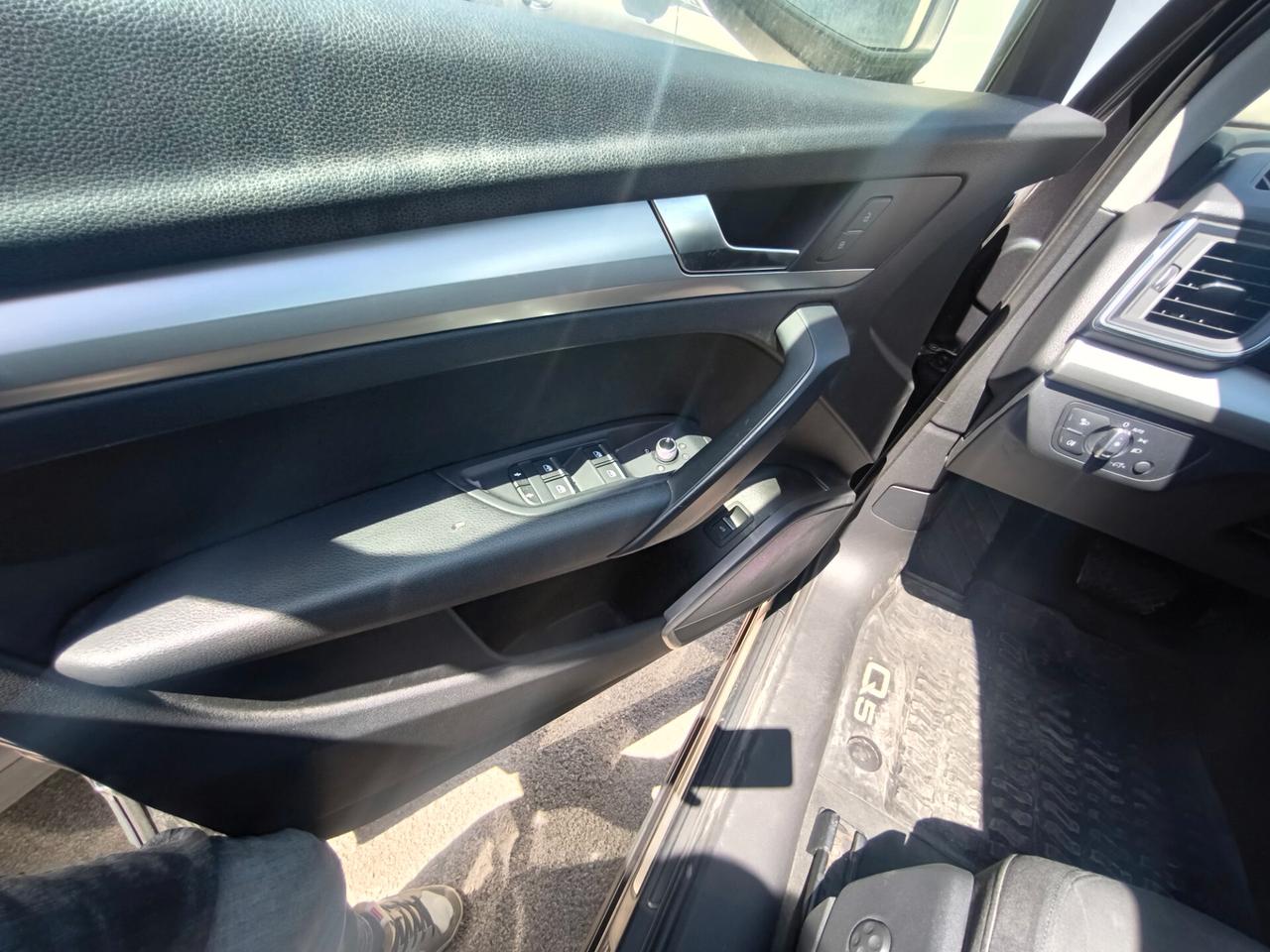 Audi Q5 2.0 TDI 190 CV quattro S tronic Business