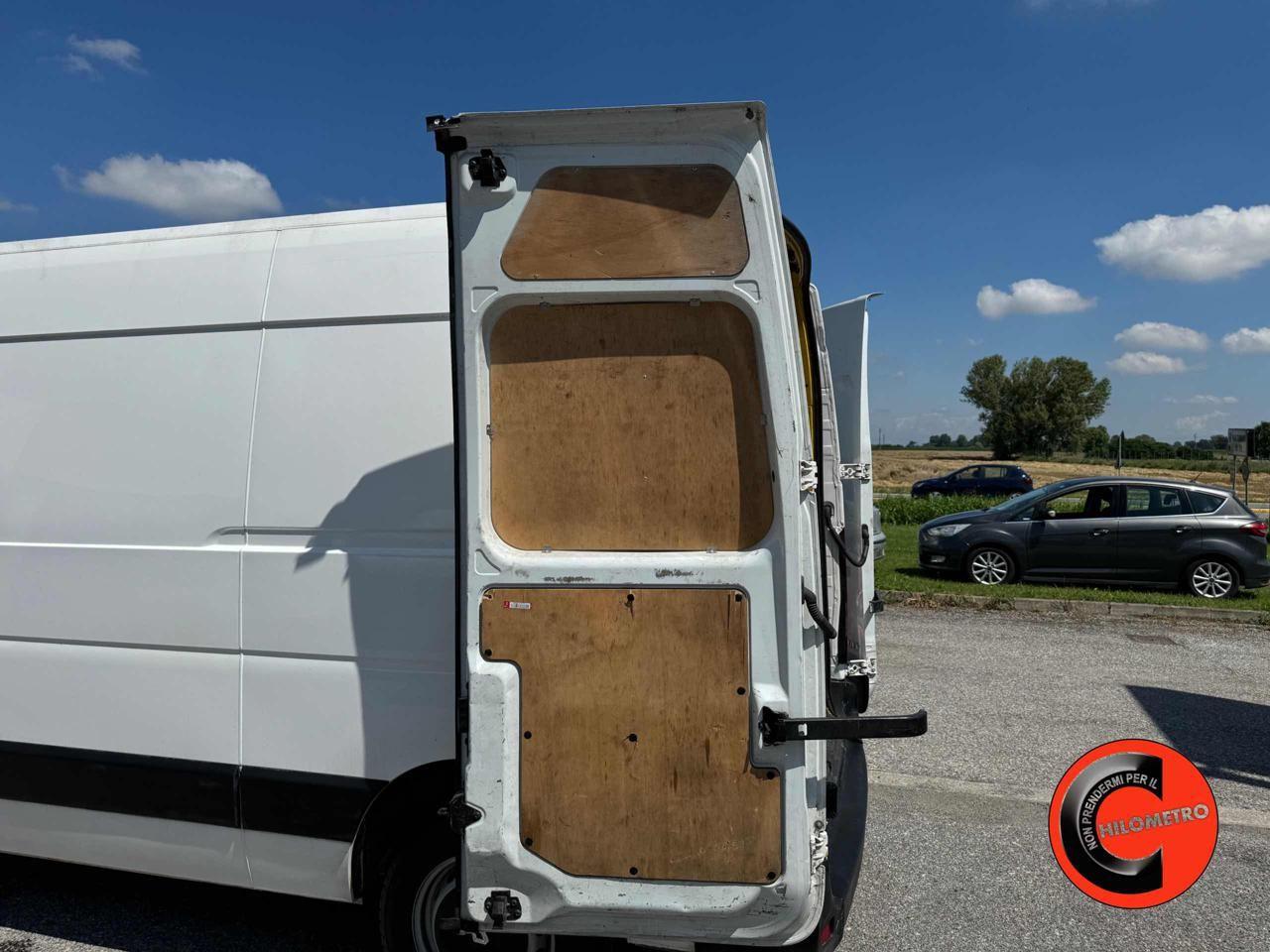 Renault Master +VA T33 2.3 dCi 110CV(PM-TM L2H2)