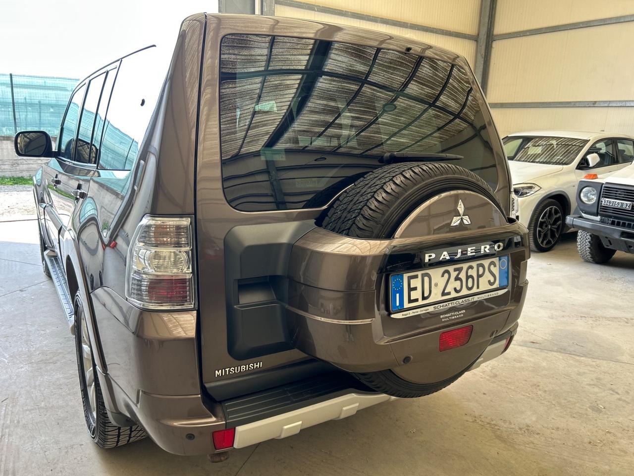 Mitsubishi Pajero 3.2 cr instyle