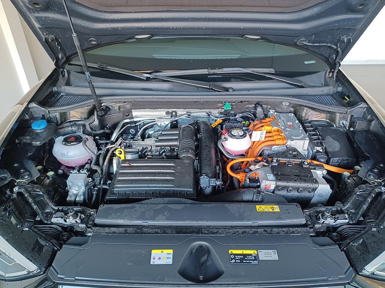 Audi Q3 45 1.4 tfsi e s line edition s-tronic