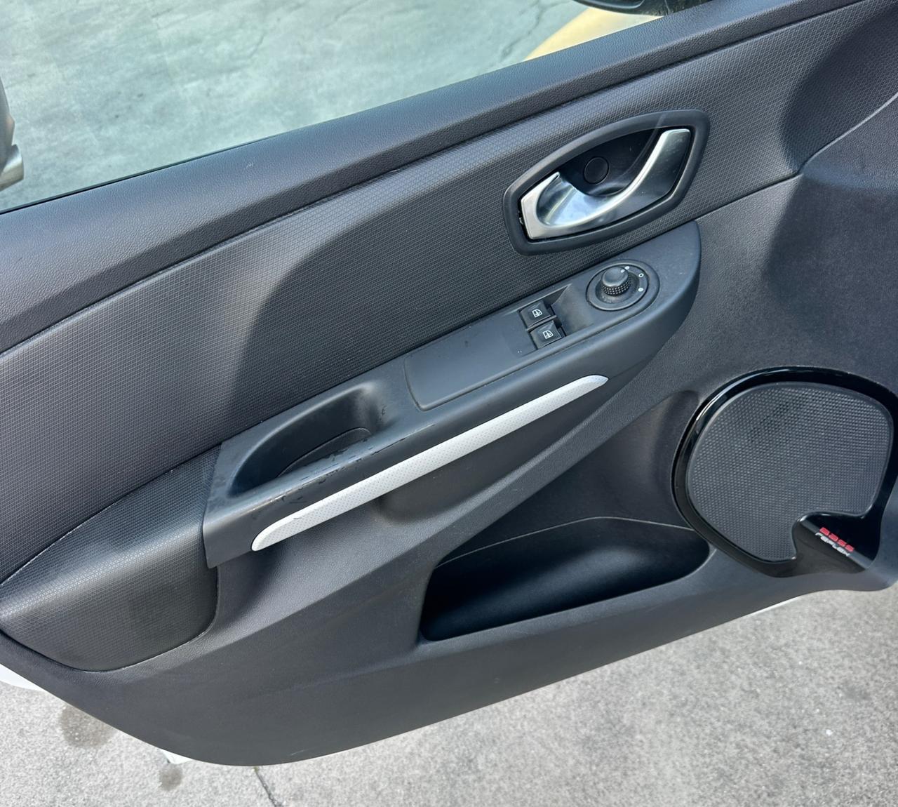 Renault Clio 1.5 DCi 75CV Start&Stop 5 porte Energy Zen